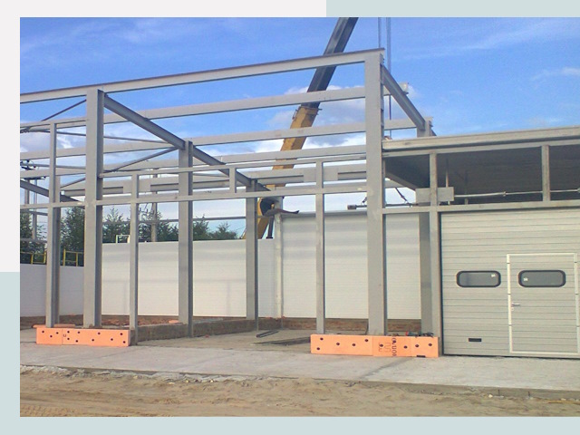 Строительство автосервисов от СтальСтрой-Ссн по цене 612 руб.